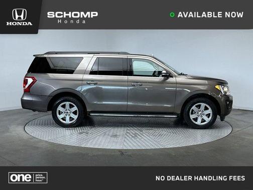 Gold 2019 Ford Expedition Max XLT
