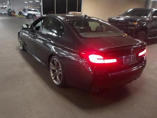 2023 BMW M550 i xDrive