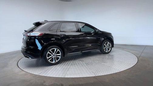 2016 Ford Edge Sport