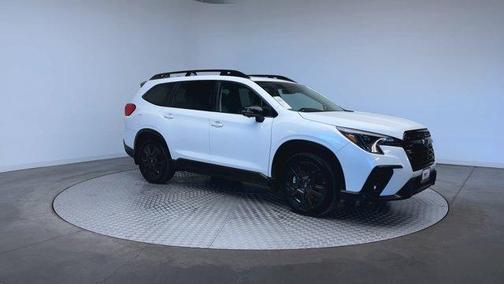 Crystal White Pearl 2023 Subaru Ascent Onyx Edition Limited