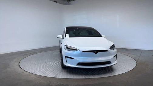 2023 Tesla Model X Plaid