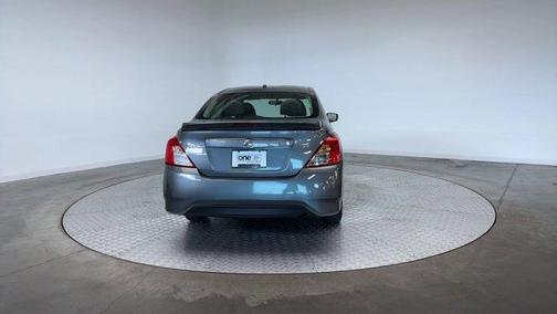 2017 Nissan Versa 1.6 SV