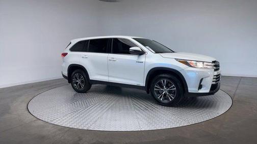2019 Toyota Highlander Hybrid LE
