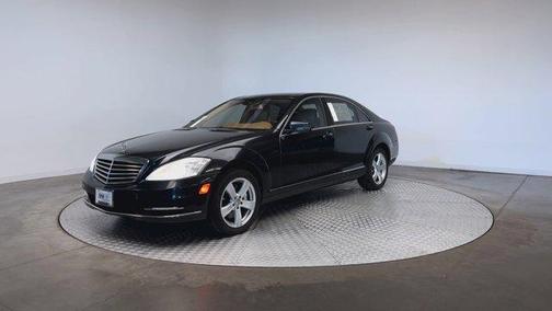 Magnetite Black Metallic 2011 Mercedes-Benz S-Class S 550 4MATIC