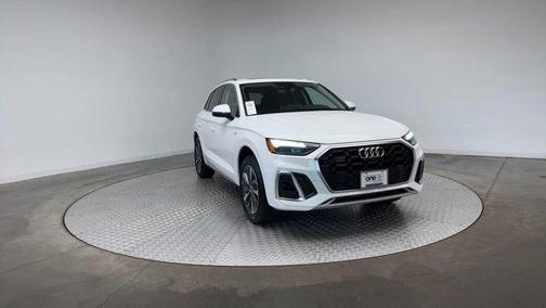2023 Audi Q5 45 S line Premium Plus