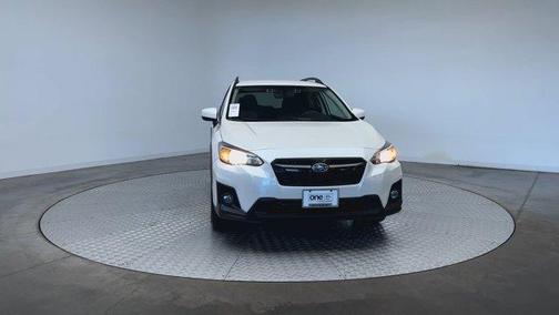 Crystal White Pearl 2019 Subaru Crosstrek 2.0i Premium