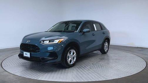 Pearl 2024 Honda HR-V LX