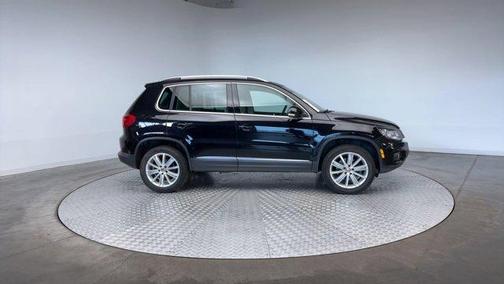 2016 Volkswagen Tiguan SE