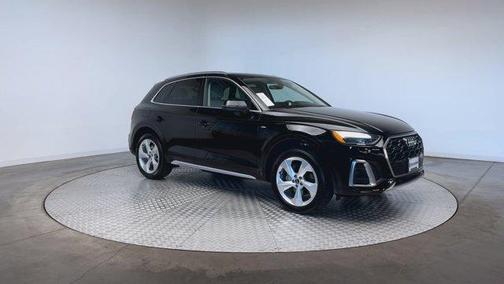2022 Audi Q5 45 S line Premium Plus