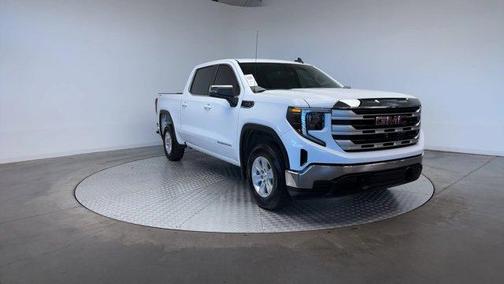 2024 GMC Sierra 1500 SLE
