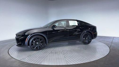 2025 Toyota Crown NIGHTSHADE
