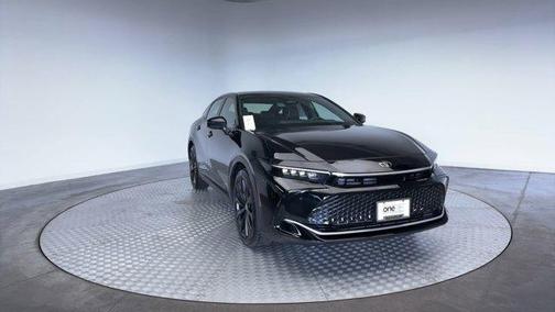 2025 Toyota Crown NIGHTSHADE