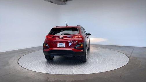 2021 Hyundai KONA SEL