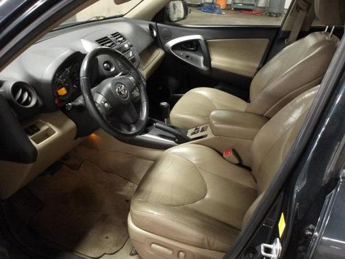 2010 Toyota RAV4 Limited