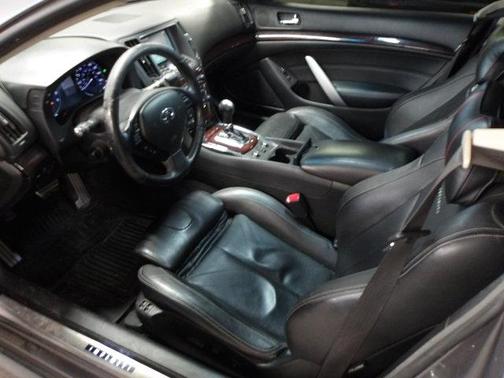 2012 INFINITI G37x Base