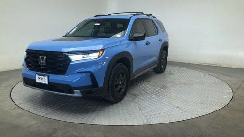 2023 Honda Pilot TrailSport