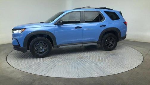 2023 Honda Pilot TrailSport