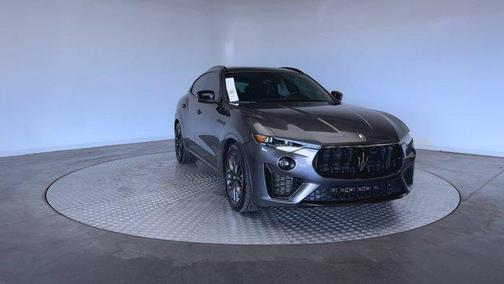 Bianco 2019 Maserati Levante S GranSport