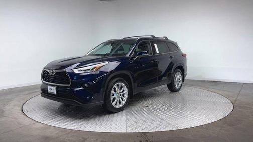 2022 Toyota Highlander Limited