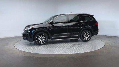 2022 Honda Pilot Touring 7-Passenger