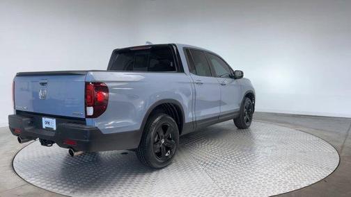 2022 Honda Ridgeline Black Edition