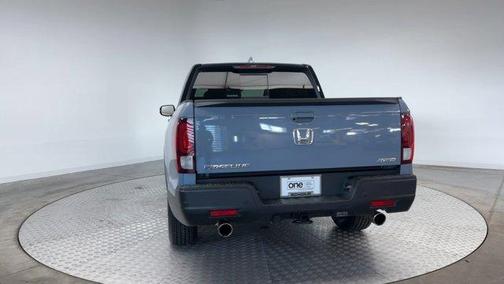 2022 Honda Ridgeline Black Edition