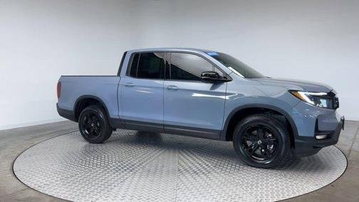 2022 Honda Ridgeline Black Edition