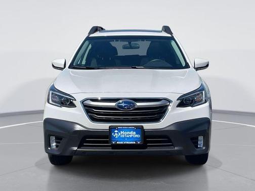 Crystal White Pearl 2022 Subaru Outback Premium