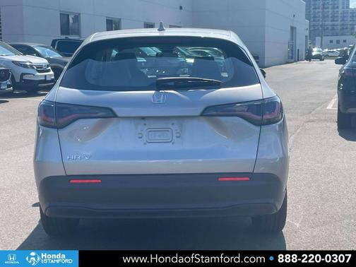 Lunar Silver Metallic 2023 Honda HR-V LX