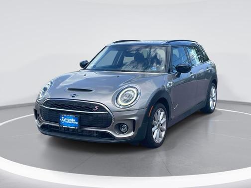 Moonwalk Gray Metallic 2020 MINI Clubman Cooper S ALL4
