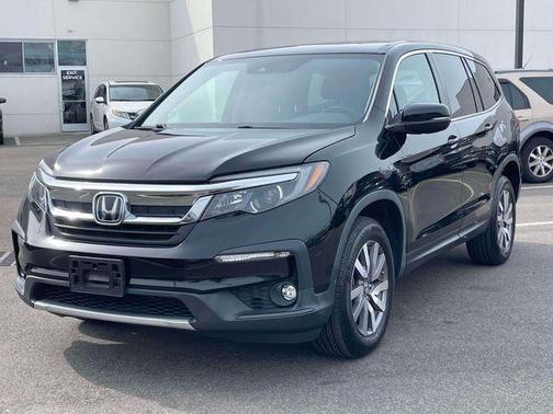 Crystal Black Pearl 2019 Honda Pilot EX-L