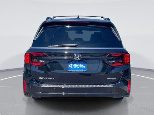 Crystal Black Pearl 2026 Honda Odyssey Touring