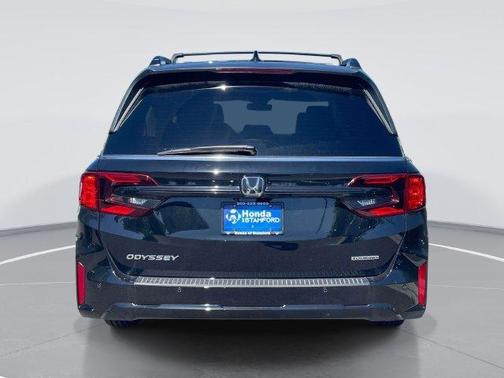 Crystal Black Pearl 2026 Honda Odyssey Touring