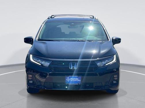 Crystal Black Pearl 2026 Honda Odyssey Touring