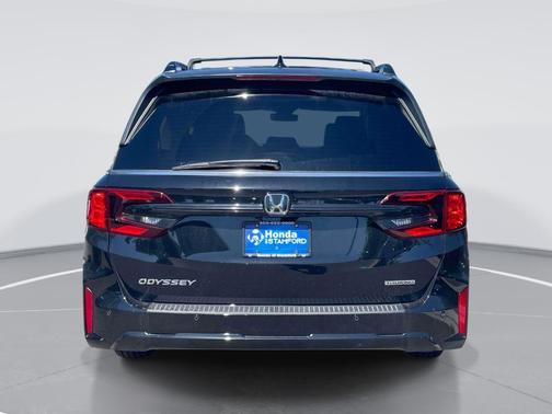 Crystal Black Pearl 2026 Honda Odyssey Touring