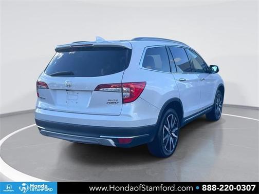 2022 Honda Pilot Elite