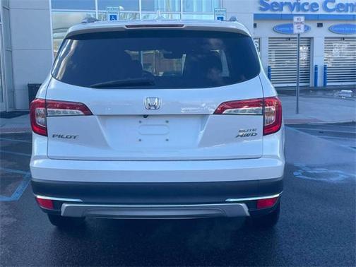 2022 Honda Pilot Elite