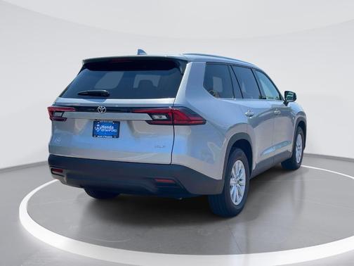 Celestial Silver Metallic 2025 Toyota Grand Highlander XLE