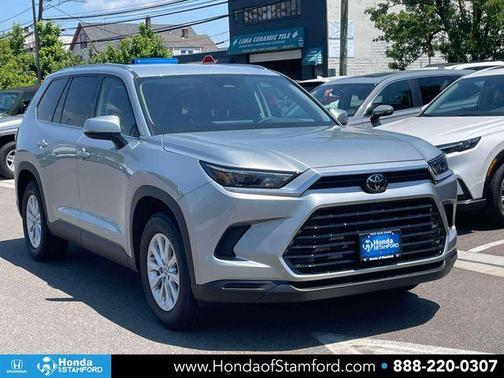 Celestial Silver Metallic 2025 Toyota Grand Highlander XLE