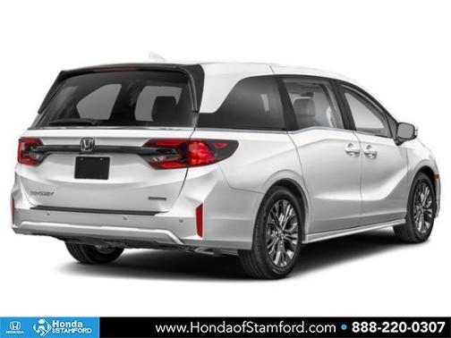 Platinum White Pearl 2026 Honda Odyssey Touring