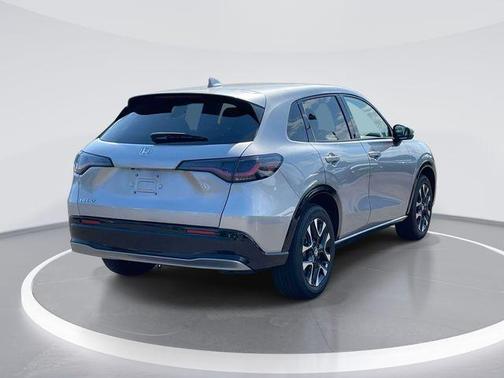 Solar Silver Metallic 2026 Honda HR-V EX-L