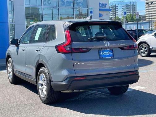 Urban Gray Pearl 2024 Honda CR-V LX