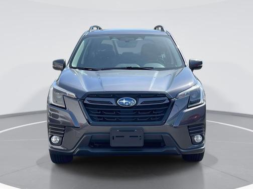 Magnetite Gray Metallic 2023 Subaru Forester Limited