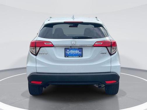 White 2019 Honda HR-V EX