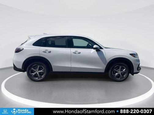 Platinum White Pearl 2025 Honda HR-V EX-L