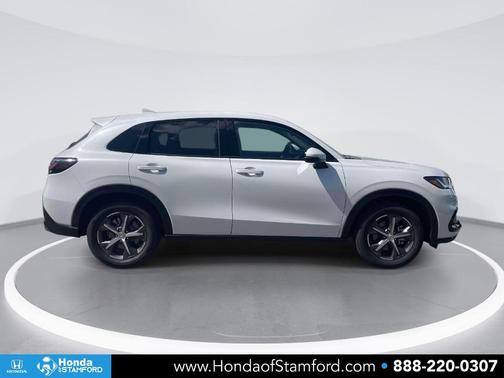Platinum White Pearl 2025 Honda HR-V EX-L