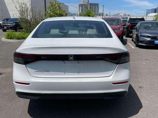 Platinum White Pearl 2023 Honda Accord EX