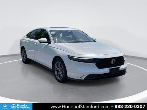 Platinum White Pearl 2023 Honda Accord EX