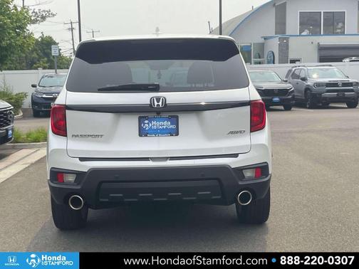 Platinum White Pearl 2024 Honda Passport EX-L