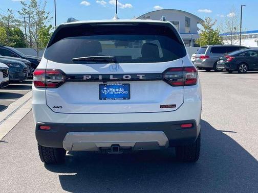 White 2026 Honda Pilot TrailSport